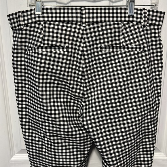 3/$20 gap plaid pants - Picture 4 of 4